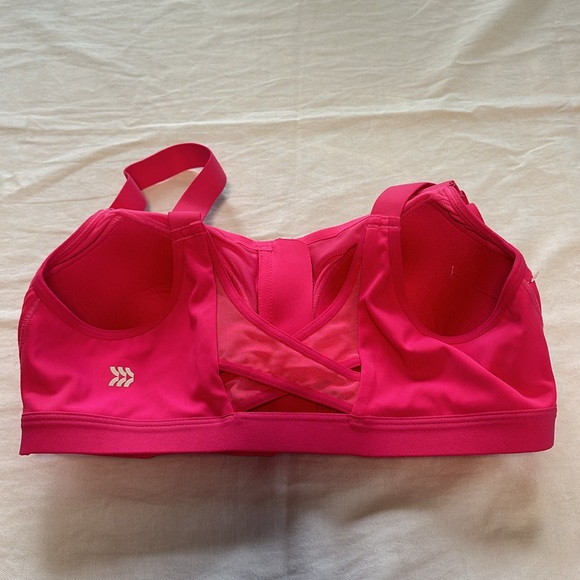 All in Motion Sports Bra - Picture 4 of 4